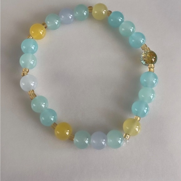Light Blue Bracelet - Picture 1 of 4